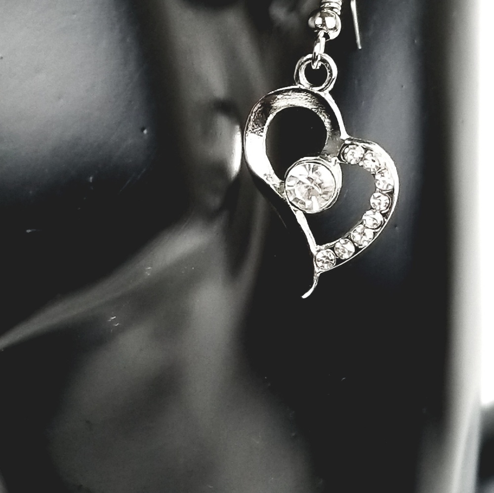 *Sold Hearts w/ Austrian Crystals Dangle Earrings - Picture 2 of 5